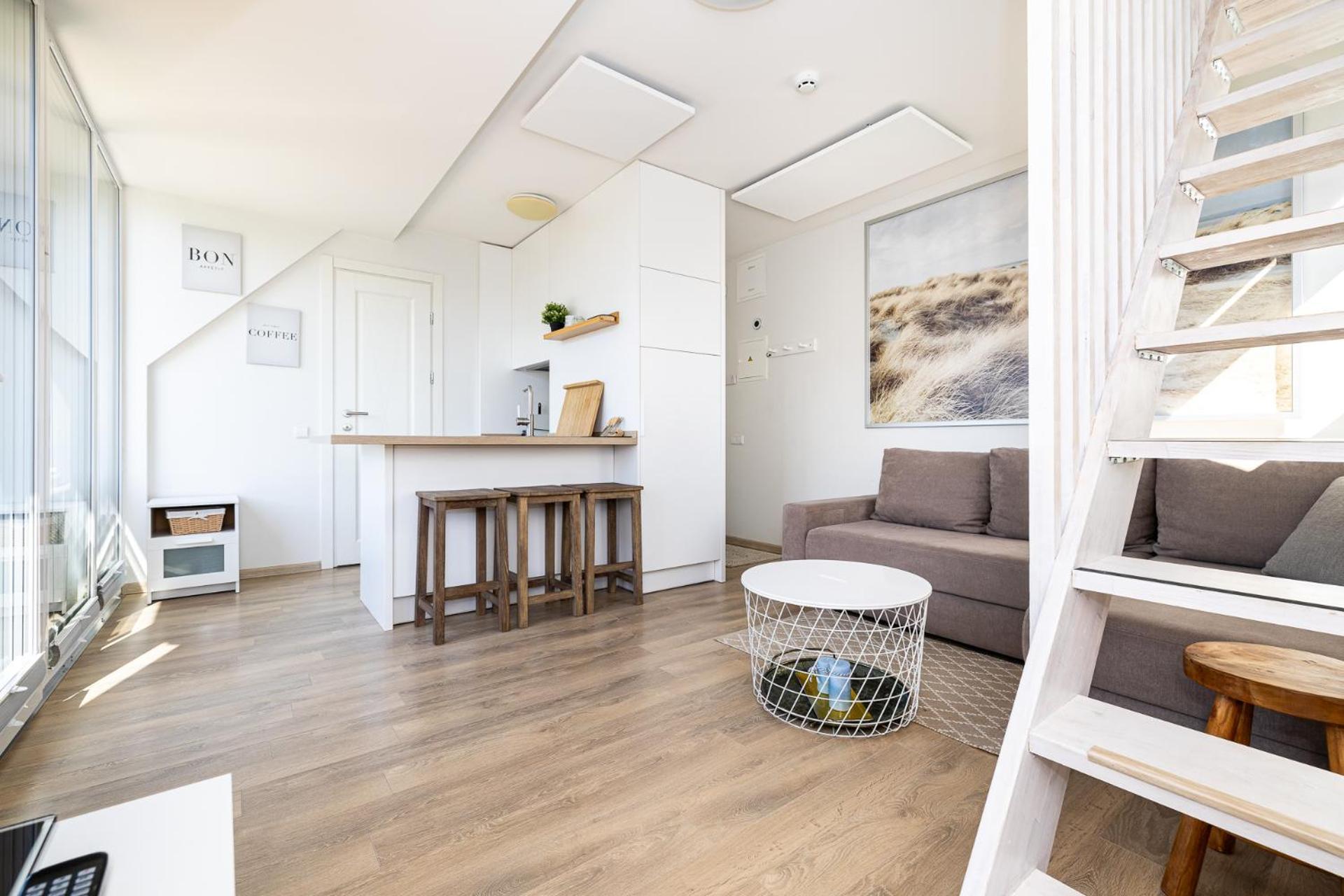 Green Shine Apartment, By Cohost Palanga Dış mekan fotoğraf