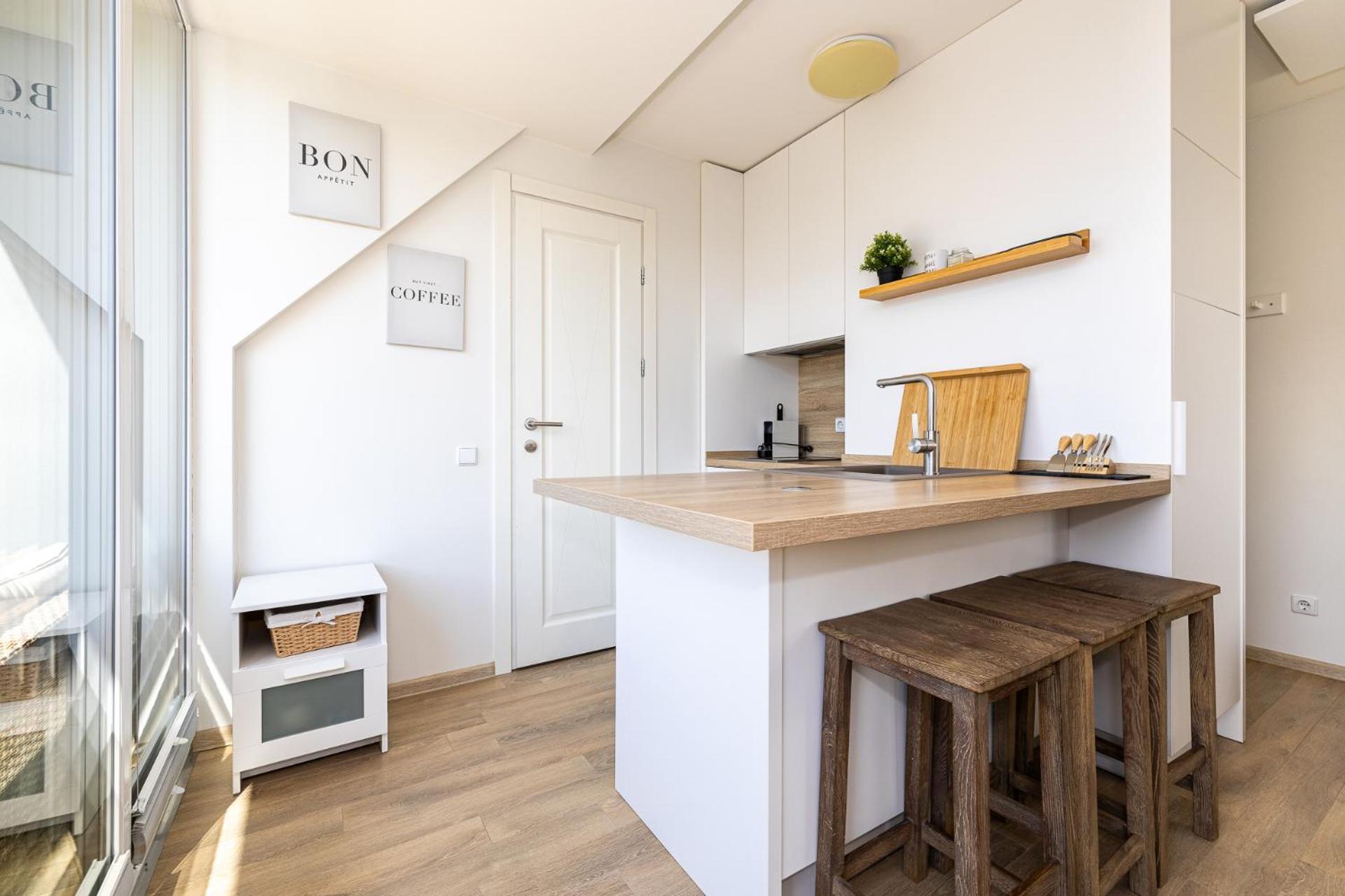 Green Shine Apartment, By Cohost Palanga Dış mekan fotoğraf